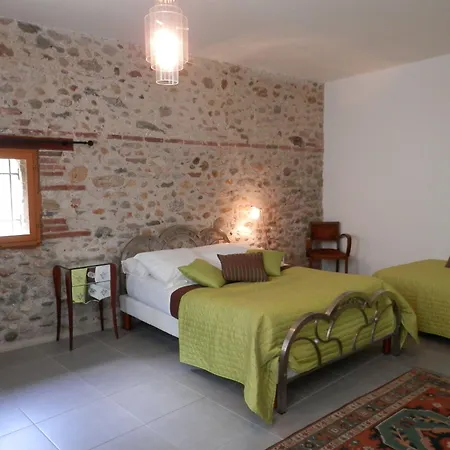 Le Chai Catalan Bed & Breakfast 3*